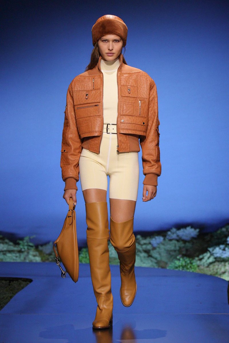 kendam_com's tweet image. Hermès Fall Winter 2026-2027 collection fashion show at Paris Fashion Week FW26 (March 7, 2026) 
kendam.com/news/fashion-s…

#Hermes #FW26 #AW26 #Lookbooks #Paris #FashionWeek #PFW #Kendam