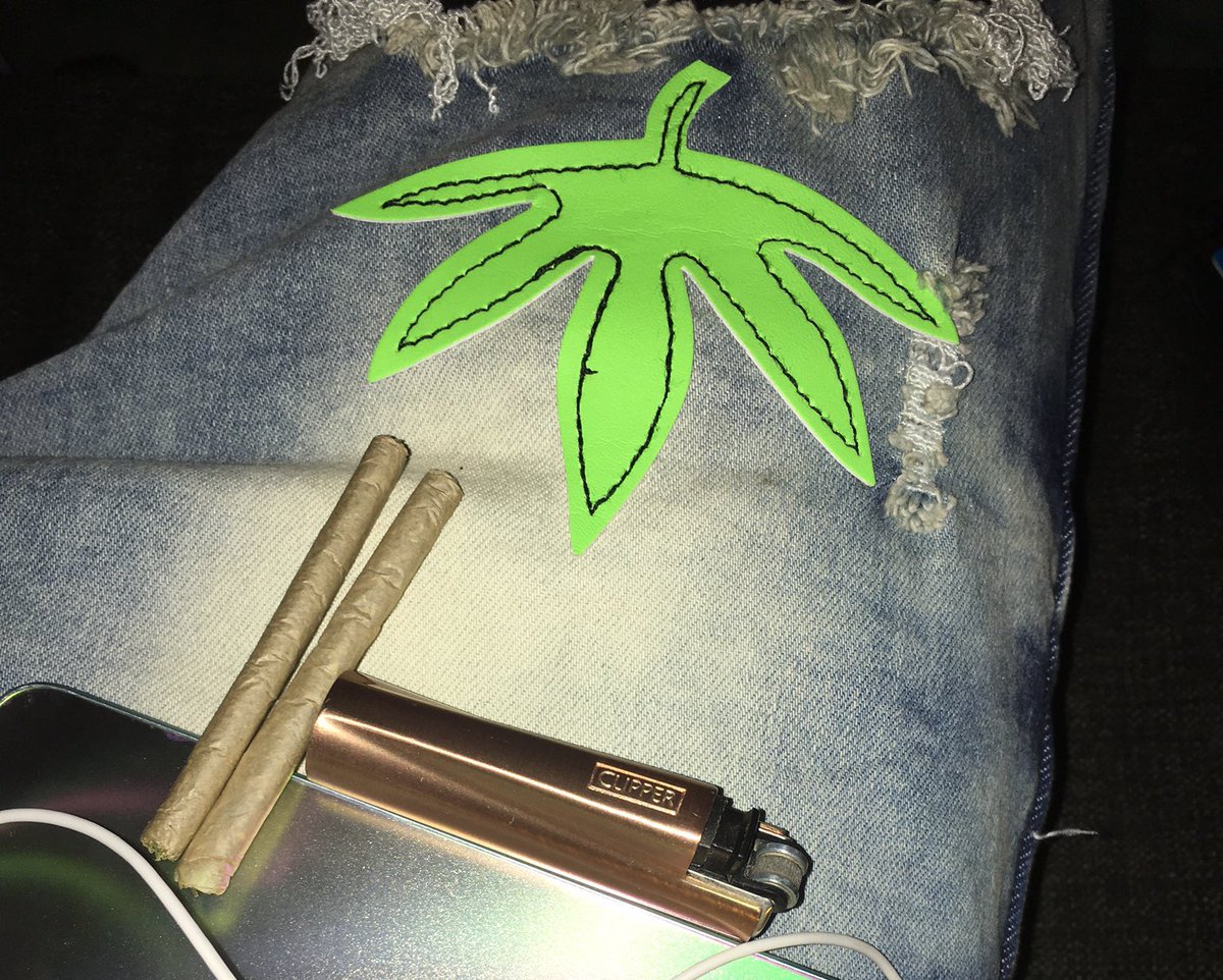 naff (@naftah7) on Twitter photo 