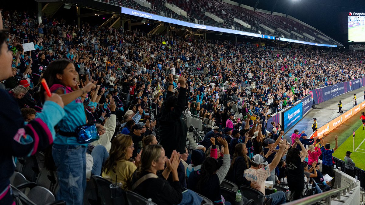 Snapdragon Stadium tweet media