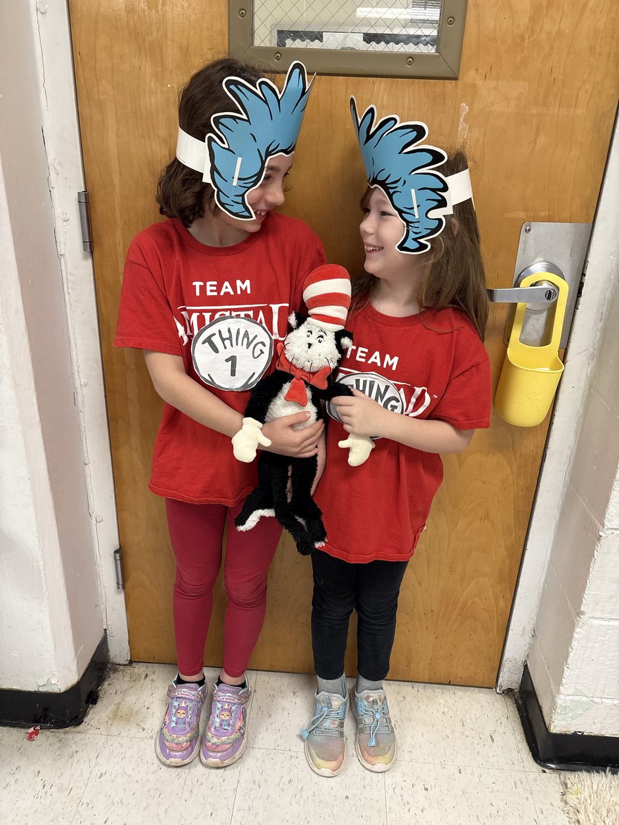 julharr_'s tweet photo. A field trip, Read Across America, and The Wizard of Oz… Oh, my!🦁🐯🐻

We had a fantastic week in First Grade!🥰❤️🦔

@WBESbears https://t.co/qZzyx2Hq4c