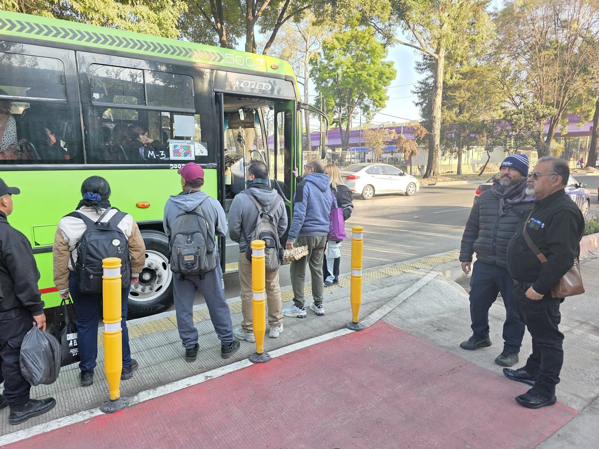 Martín López Delgado tweet media