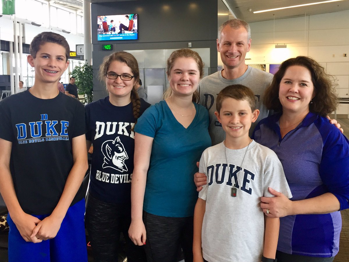 mom2ocph's tweet photo. @DukeMBB @KyrieIrving 3 generation Duke family. We bleed to right blue! Would be great father/son night for live long fans. https://t.co/B3cqaGNXFv