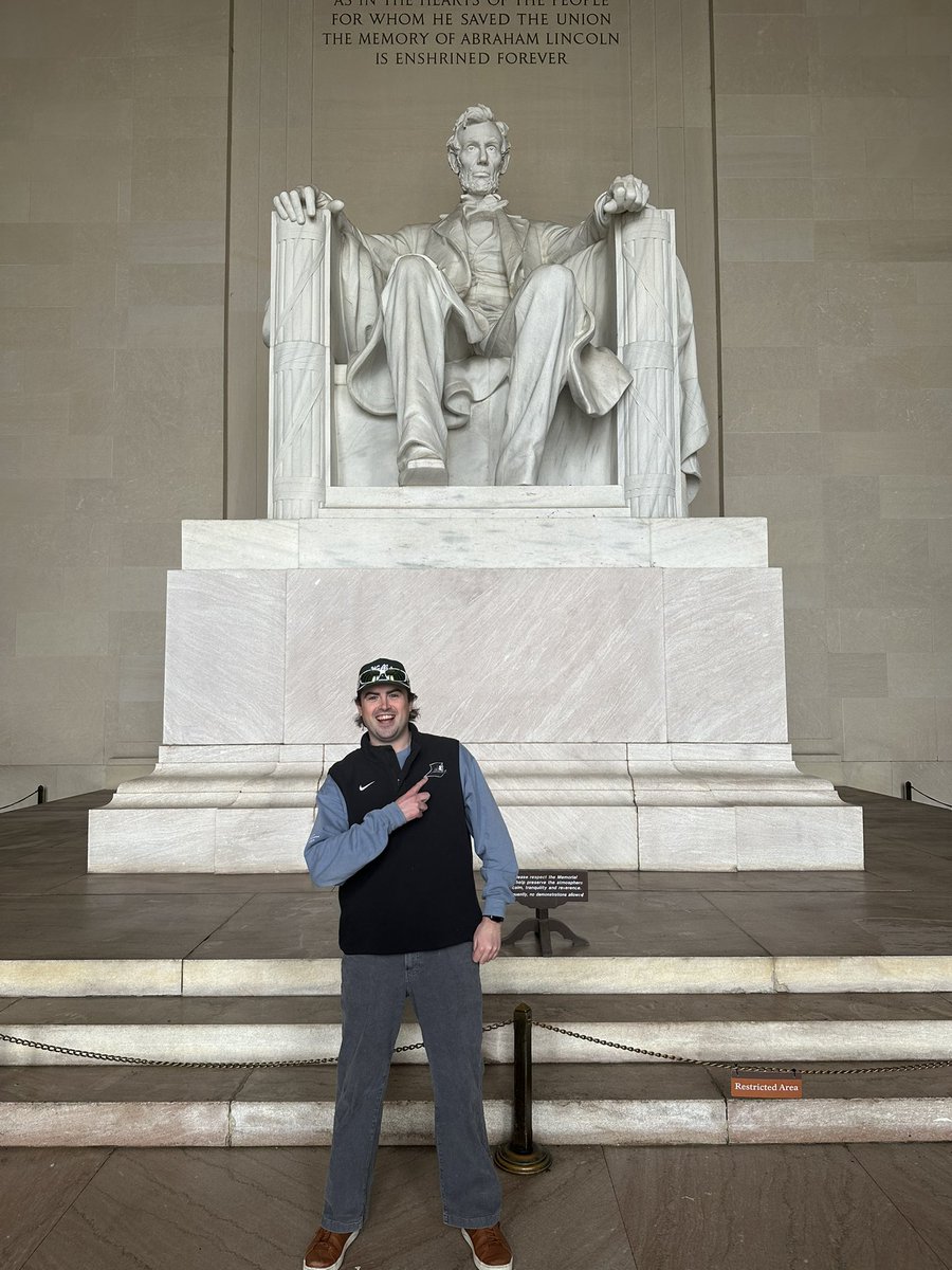 Benjamin Hanklin tweet media