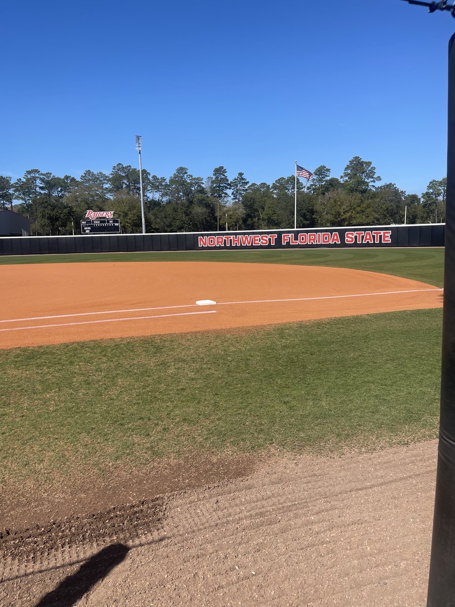 Coach Winkler 🥎🏐 tweet media