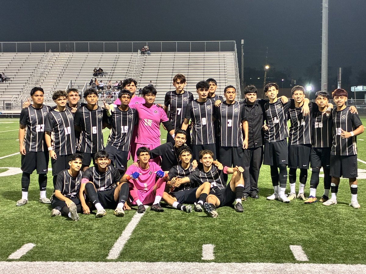 Spring Woods High tweet media