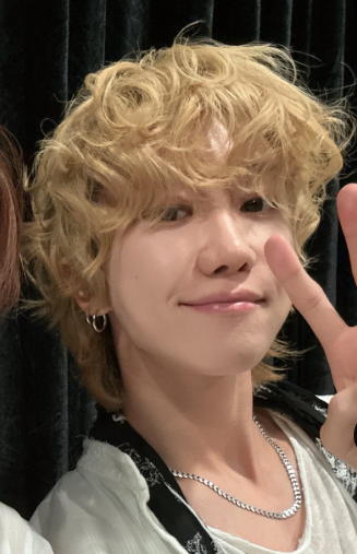 OH MY GOD MINGHAO 10 YEARS APART??????