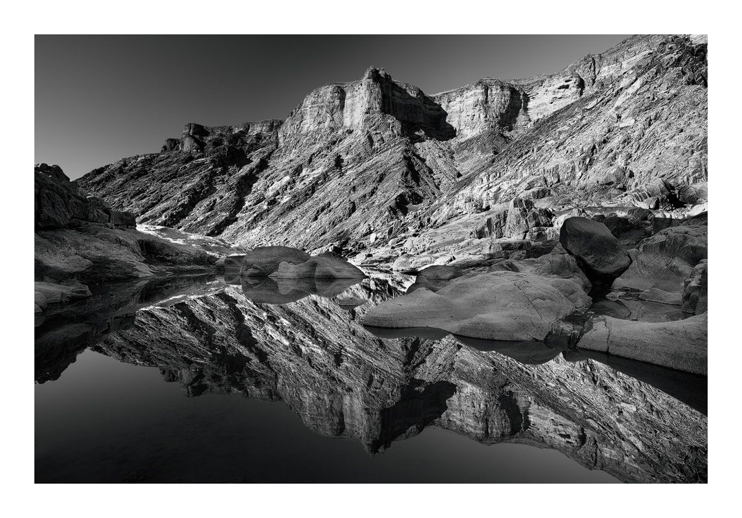 vdhPhotographic's tweet photo. Reflecting Time #FishRiverCanyon #Namibia

Patiently the Fish River carved its route through ancient rock — a billions-of-years-old diary to be read by those who dare to follow its path. Time reflected in shallow pools.

#landscapephotography #blackandwhitephotography #FishRiver https://t.co/4naLCCgQrU