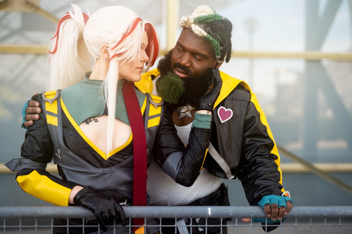 ScrapBunny_'s tweet photo. Recently got commed to make yosante fanart using @IronicallyC cosplay pics! Super fun to work with and can’t wait to see more of them soon, thank you @BlackAcecosplay for the opportunity ;u;

#heartsteel #yosante #kyone https://t.co/WgIdezKF5H