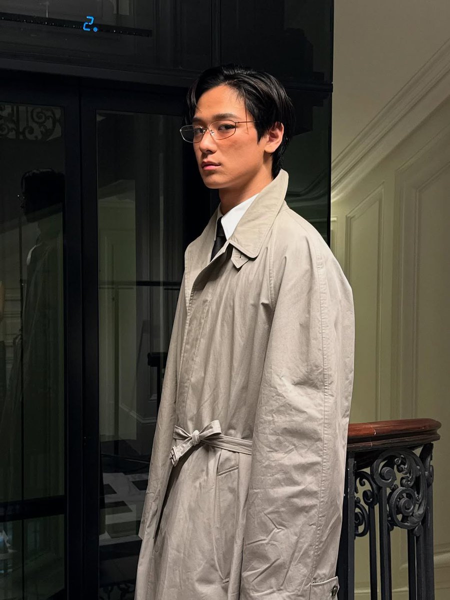 If I wear my glasses. Do you like me better this way?