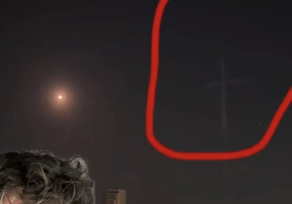 Melanie King tweet media