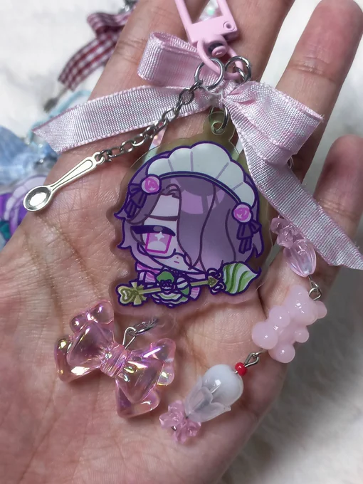cafe cuties keychains added soraka, gwen and jinx alongside my fandesign jhin &amp; hwei will be available for preorders soon!