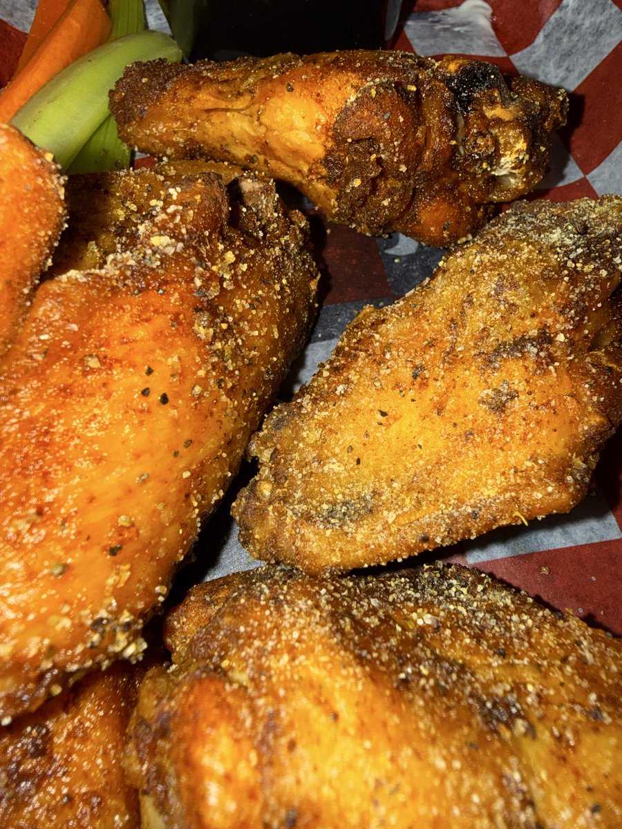 Chicago's Wingman tweet media