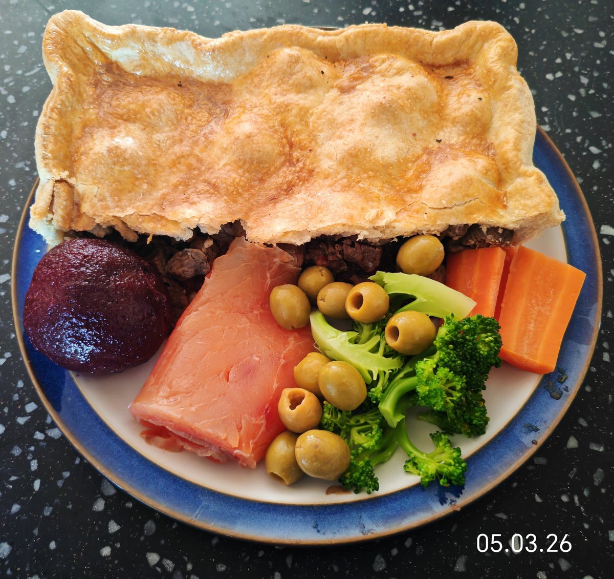 XDB500 🇬🇧🇯🇲🥩🥑🏋️♂️ tweet media