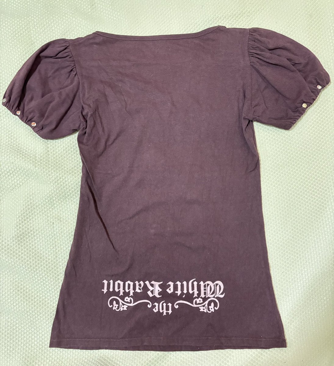 arty_bibab's tweet photo. 69฿ อกเริ่มต้น32 ยืดได้ถึง40 ยาว24

- ค่าส่ง 40 เหมาๆ

#เสื้อผ้ามือสอง #เสื้อผ้ามือสองสภาพดี #ส่งต่อเสื้อมือสอง #ส่งต่อเสื้อผ้ามือ2 #ส่งต่อstylist  #cintageส่งต่อ #โล๊ะตู้ #ส่งต่อเสื้อผ้า https://t.co/JagLZbS286