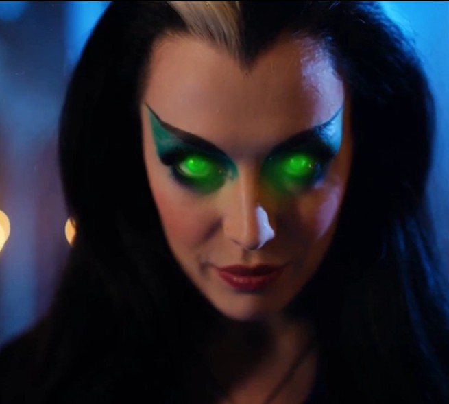 SHROUDSHIRE's tweet image. Happy #ScarySaturday, 2nd day of #HorrorWeekend, my ghouls 🧛‍♀️ 🦇