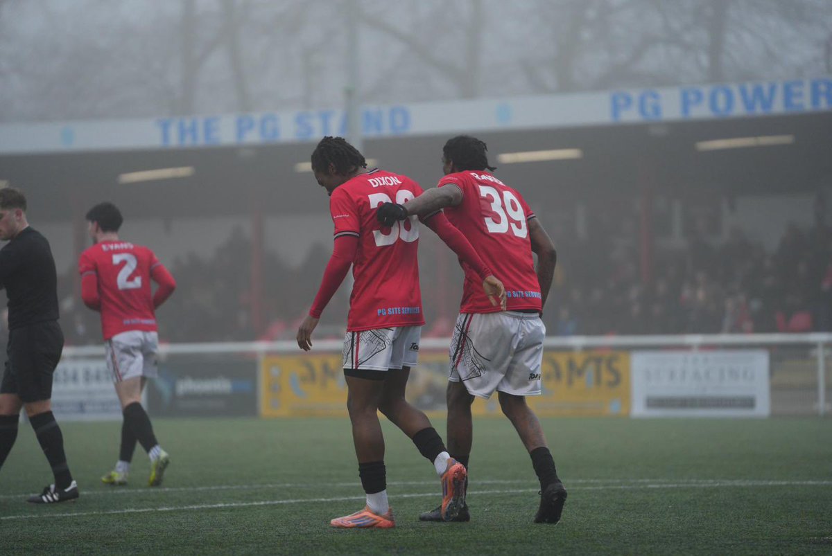 ChathamTownFC's tweet photo. Junior Dixon breaks the deadlock. 👊

🔴⚪️⚫️ #UpTheChats https://t.co/hH5oND6RRa