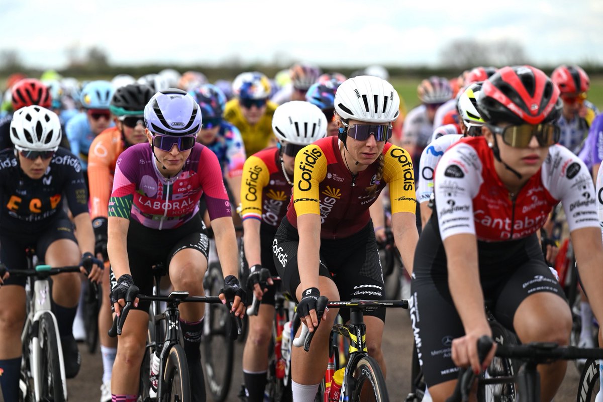 TeamCOFIDIS's tweet photo. Top 🔟 et un maillot distinctif 👊

L’étape s’est finalement jouée au sprint. Ema Comte décroche la 9e place, devant Nikola Noskova 11e.
Grâce à son échappée, Marion Borras s’empare du maillot des sprints intermédiaires. 

Top 🔟 and a distinctive jersey 👊

The stage eventually came down to a bunch sprint. Ema Comte finished 9th, ahead of Nikola Noskova in 11th.
Thanks to her breakaway, Marion Borras claimed the intermediate sprints jersey.

#VueltaExtremadura 📷 Getty Images