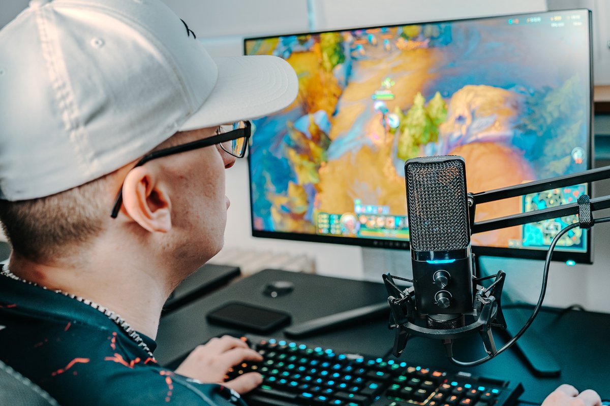 PaulBlack tweet media