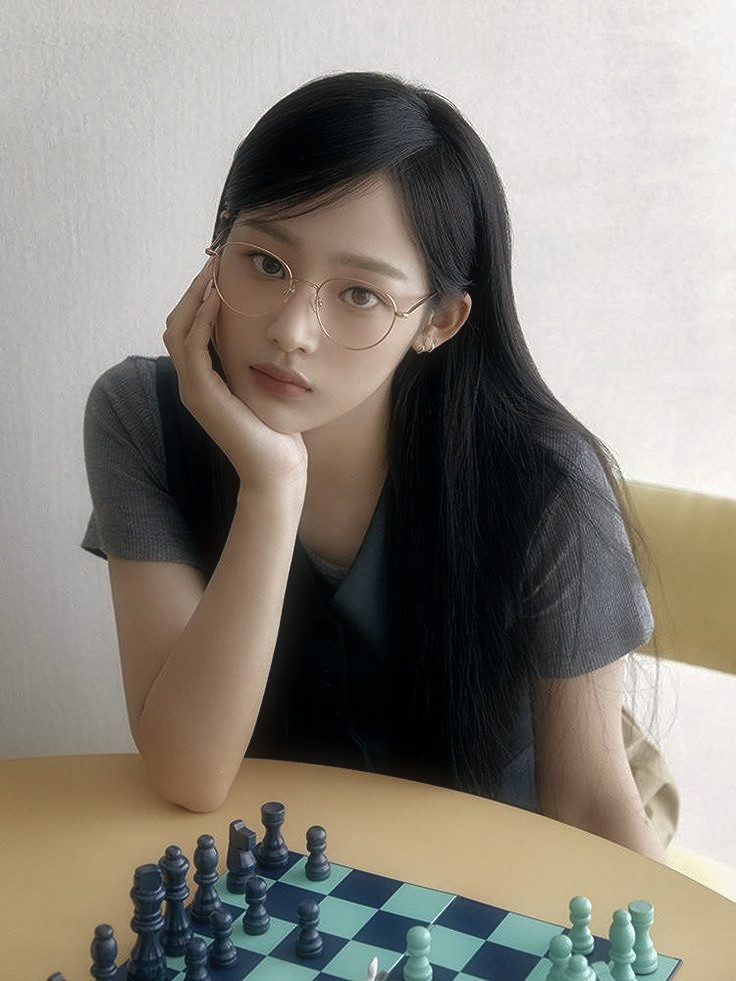 𝑚𝑎𝑣𝑖𝑒 ⭒ tweet media