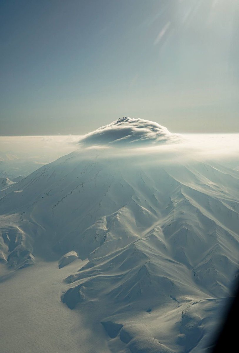 Helen Krawc base.eth tweet media