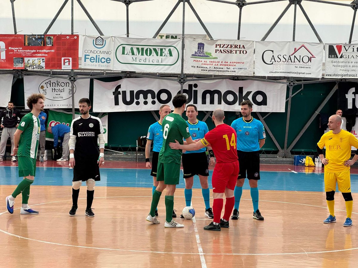 cusancona's tweet photo. Calcio a 5: il Cus Ancona cede il passo nel derby con il Recanati -  https://t.co/l4P6dTvL6V https://t.co/3fJ3xKHcbe