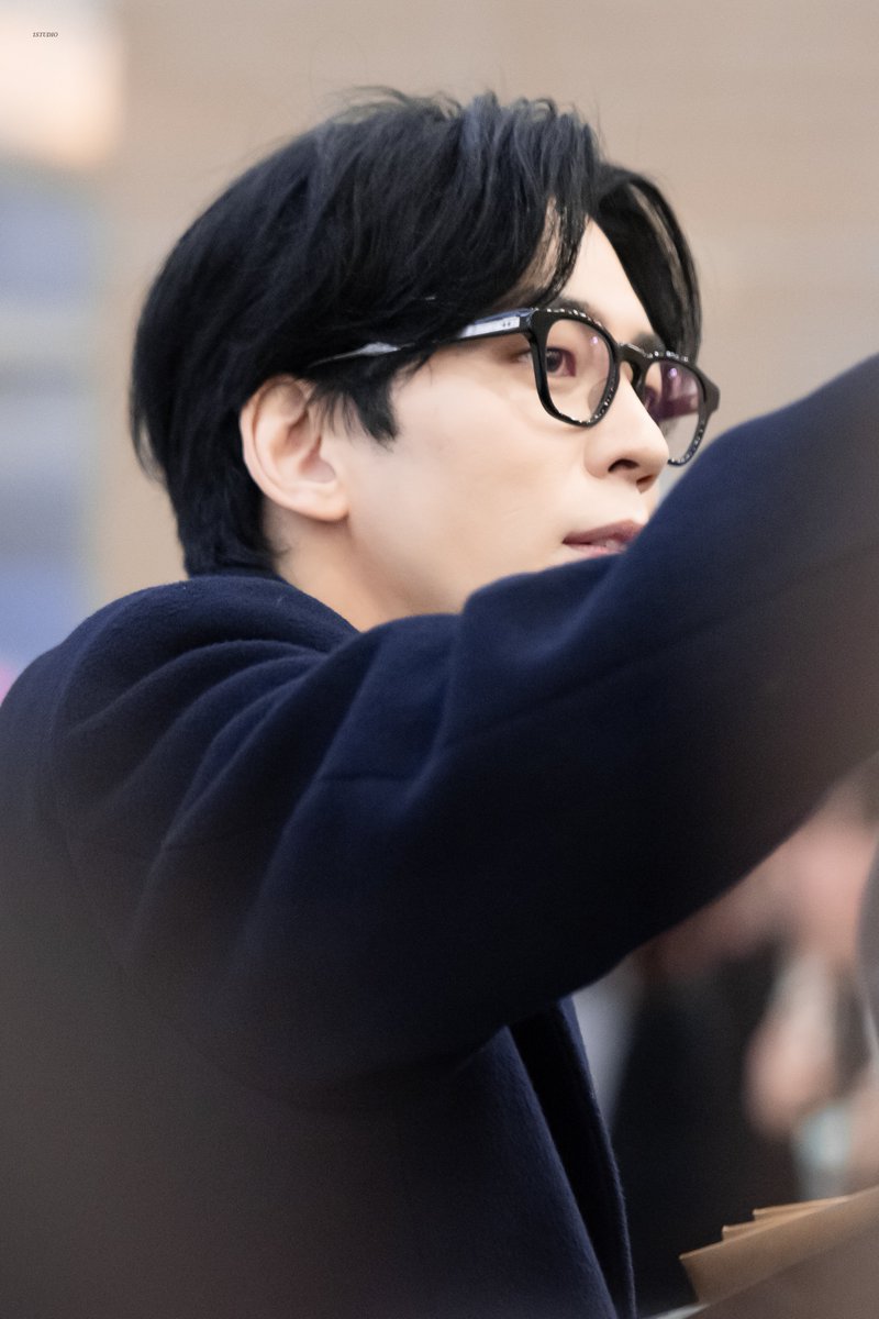 하나사진관 tweet media