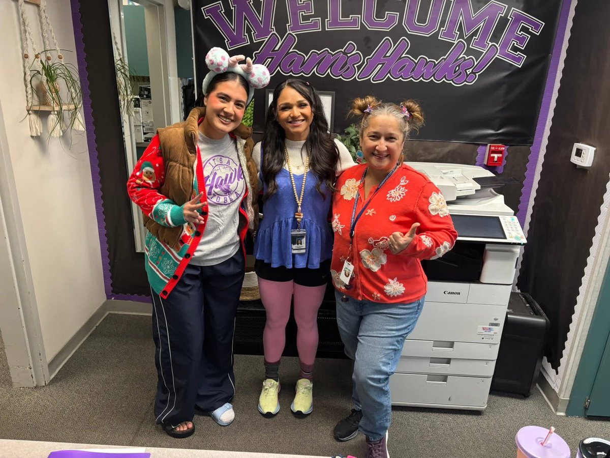 Read Across America ❤️
#ReadAcrossAmerica #teambcsd #teamharris 💜💜💜💜💜💜💜