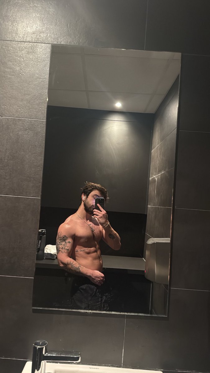 🍓🍓🍓 tweet media