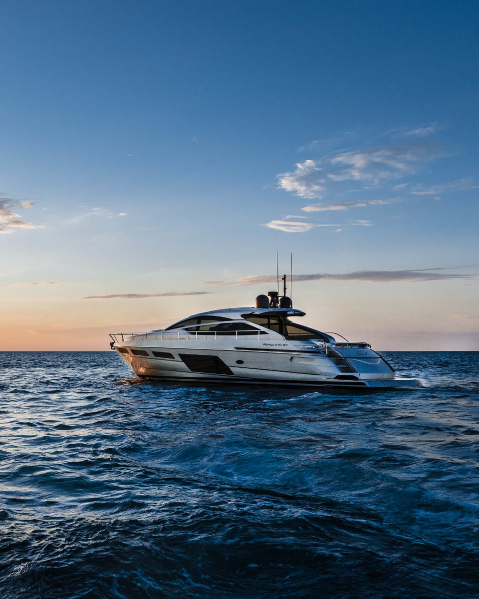 FerrettiGroup's tweet image. Bold design and cutting-edge tech take centre stage aboard the Pershing 6X.    

#FerrettiGroup #Pershing 
ow.ly/Z6zW50Yq1G6