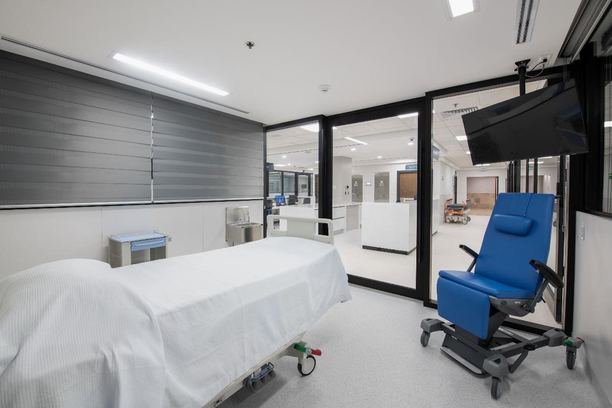 RevistaEliteqr's tweet image. Hospiten fortalece la salud en el Caribe ✨🏥
Su hospital en Cancún renueva la Unidad de Cuidados Intensivos para elevar la atención al paciente crítico. Innovación médica al servicio de la vida. 

#Salud #Hospiten #Cancún #InnovaciónMédica 

revistaelitemx.com/hospiten-cancu…