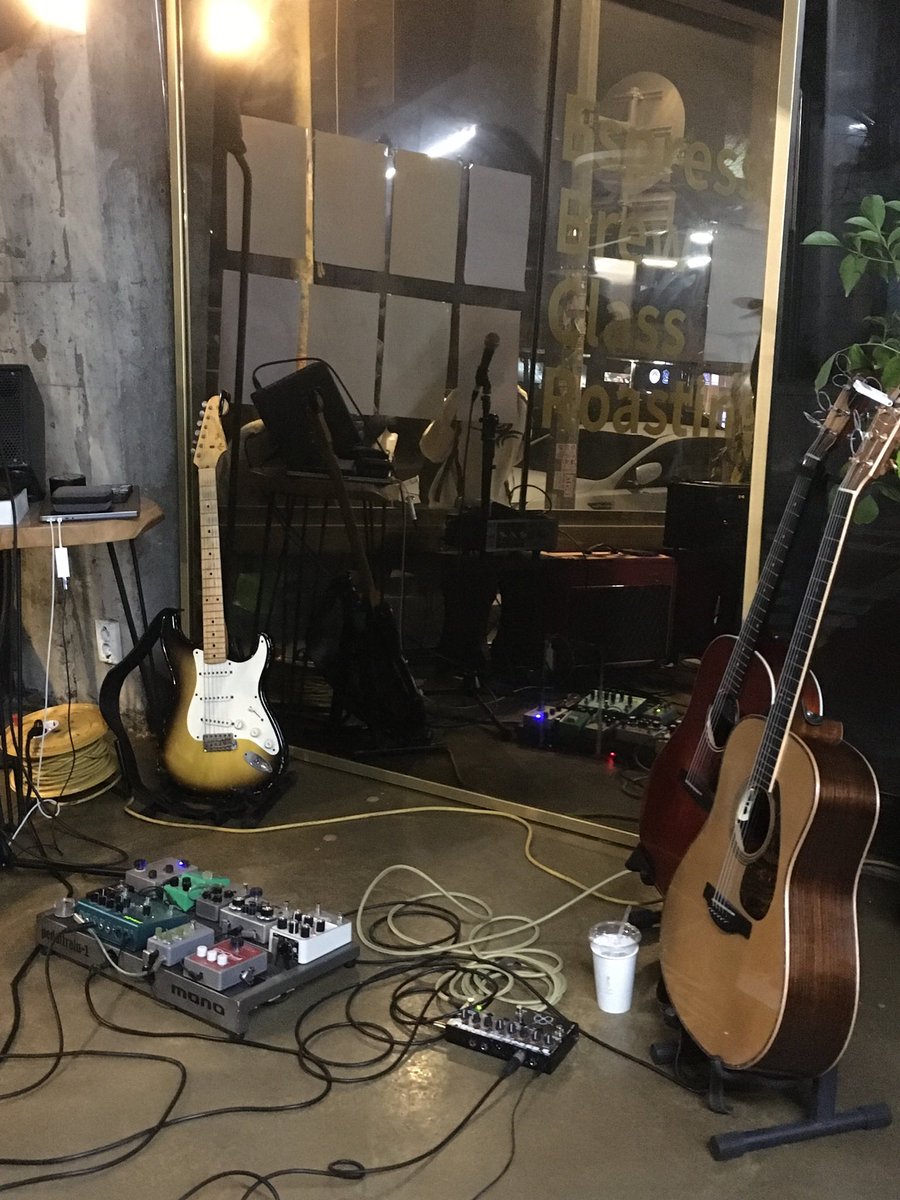 ❤︎︎ tweet media