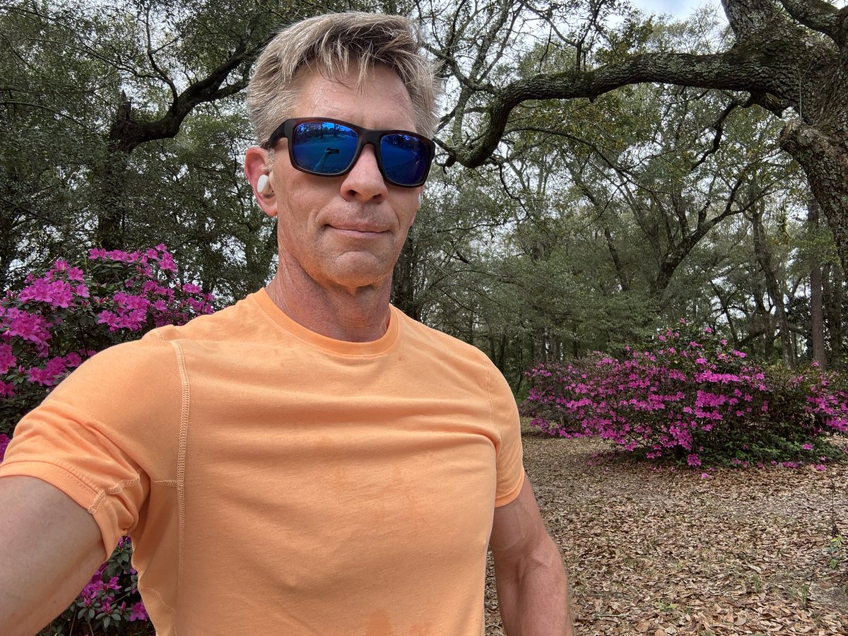 Eric Mackey tweet media