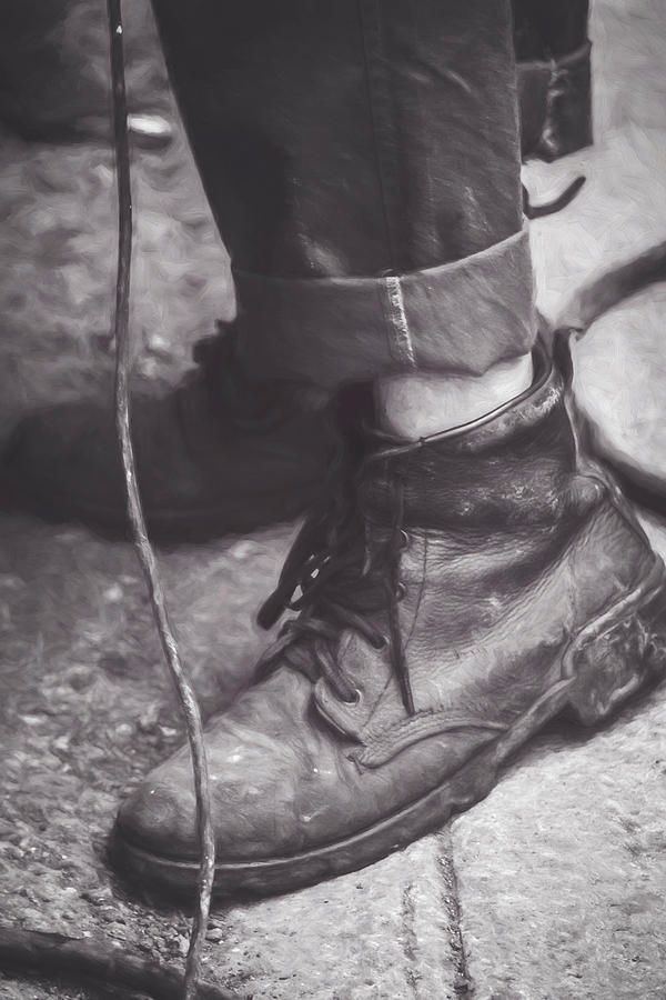 joancarroll's tweet image. Boots Of A Working Man Artistic buff.ly/2HYJaOv #boots #working #Workboots #cuba @joancarroll