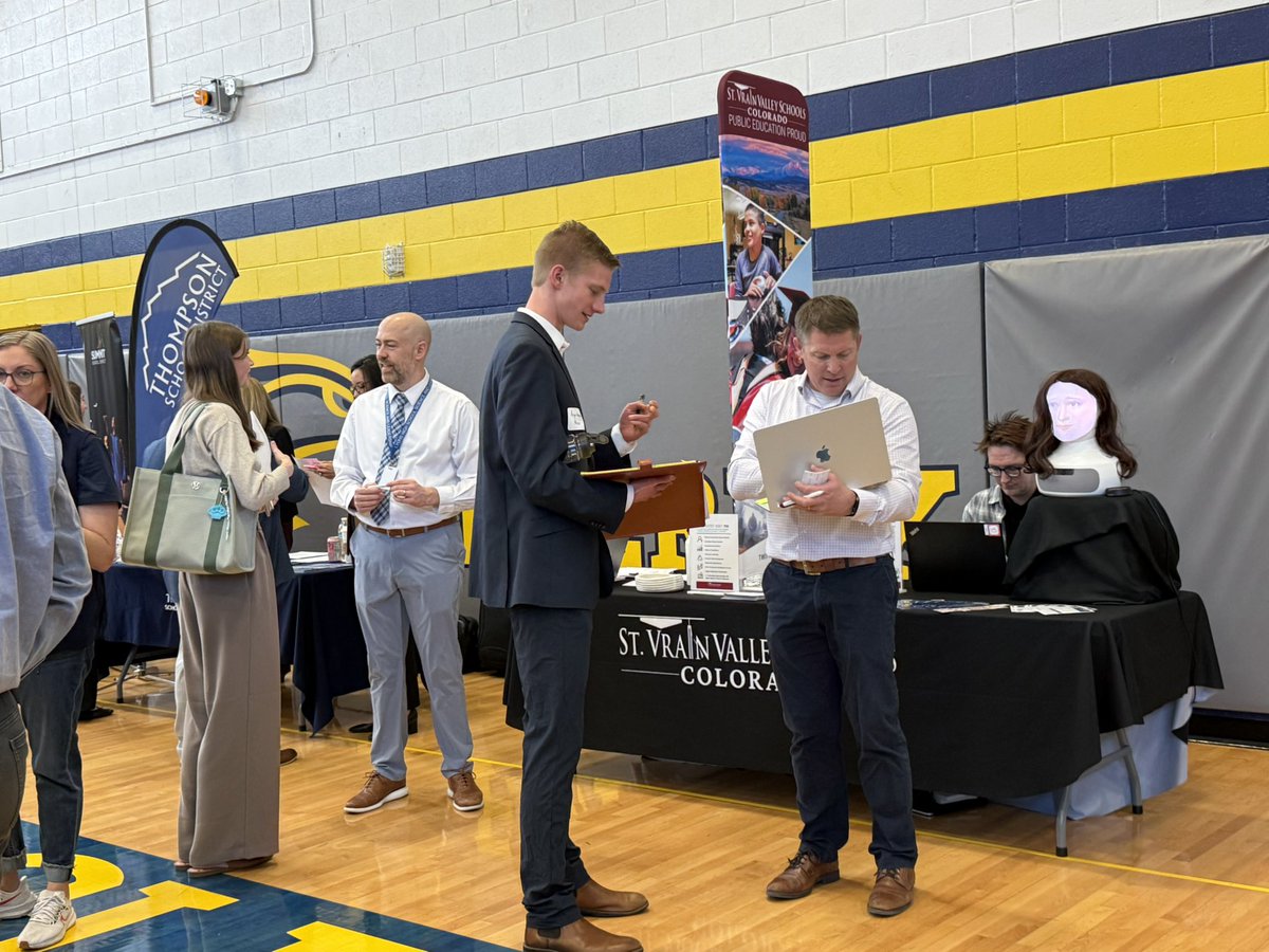 KateinHR tweet media