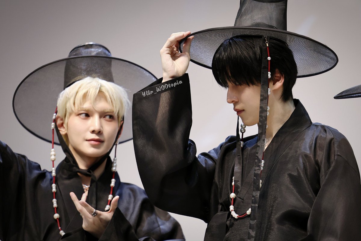 yur_wootopia's tweet photo. 260206 애플뮤직 대면

#에이티즈 #여상 #윤호 
#ATEEZ #YEOSANG #YUNHO https://t.co/xcwBeJeJro