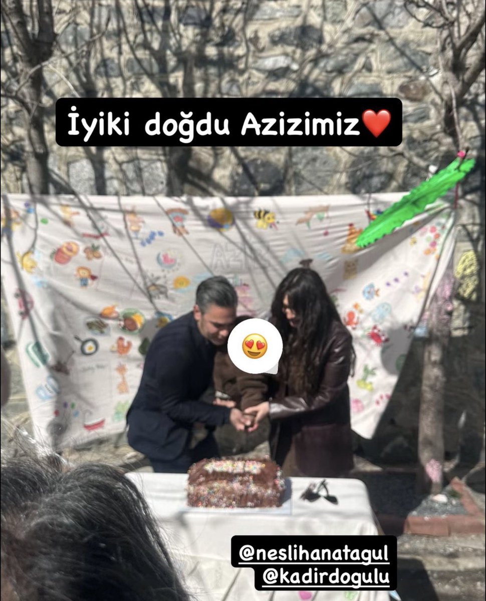 NeslionEtkinlik's tweet photo. Neslihan Atagül ve Kadir Doğulu, oğulları Aziz’in ilk doğum gününü kutluyor❤️🧿

#NeslihanAtagül #KadirDoğulu
@neslihanatagul @kadirdogulu https://t.co/rzE64pMgey