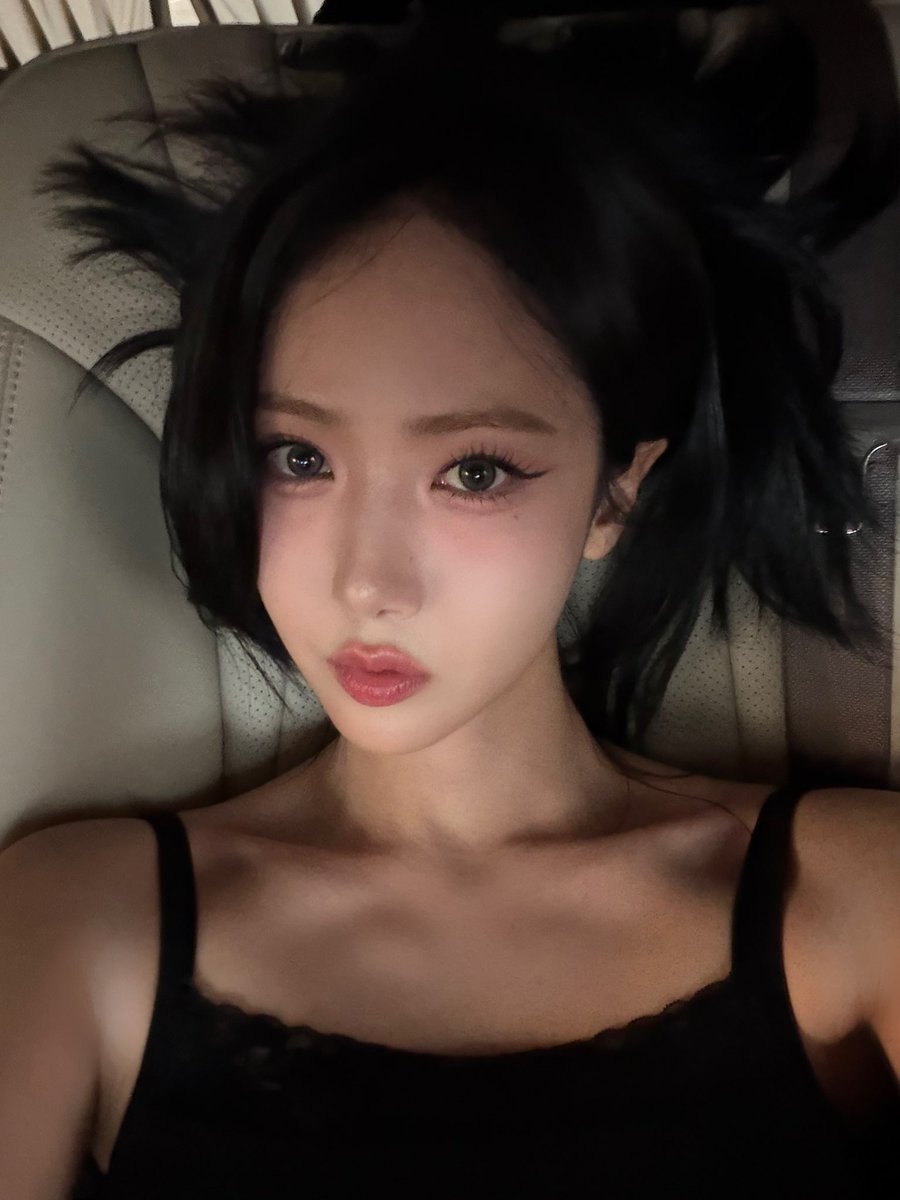 SinBqueen's tweet photo. foto dulu sebelum bersih-bersih https://t.co/gs6F73JKeE