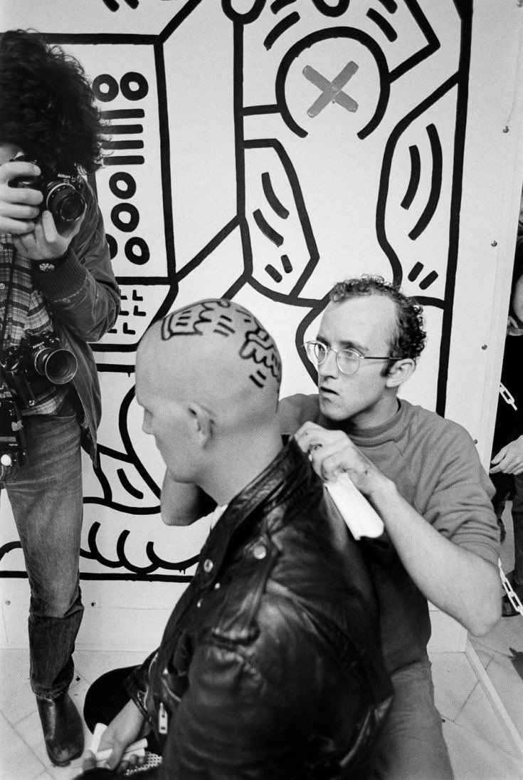 Opera Gallery tweet media