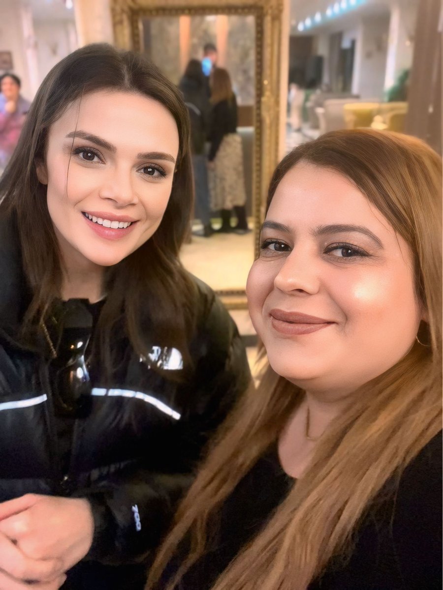 Ebruu🌸 tweet media