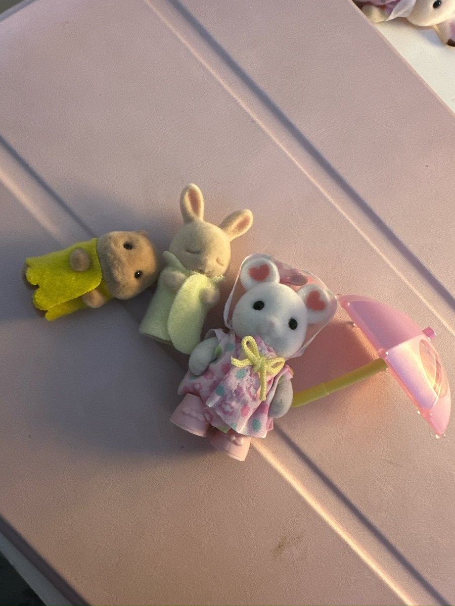 hanniphxam's tweet photo. bayi bayi https://t.co/1n9Fdgg8Vg