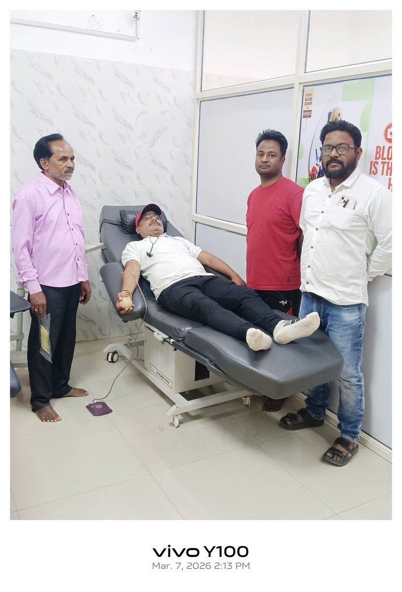 BhartiHaque's tweet image. रक्तदान महादान इससे बड़ा ना कोई दूजा दान-PVM 
आज PVM BLOOD DONORS CLUB द्वारा 3 थैलेसिमिया पीड़ित बच्चों के लिए एवं 1 सिकल सेल एनीमिया पीड़ित के लिए रक्तदान करवाया गया।

रक्तवीर विजय राणा, मुश्ताक अली,विशाल कुमार एवं राम कुमार के जज्बे को दिल से #Salute !!!