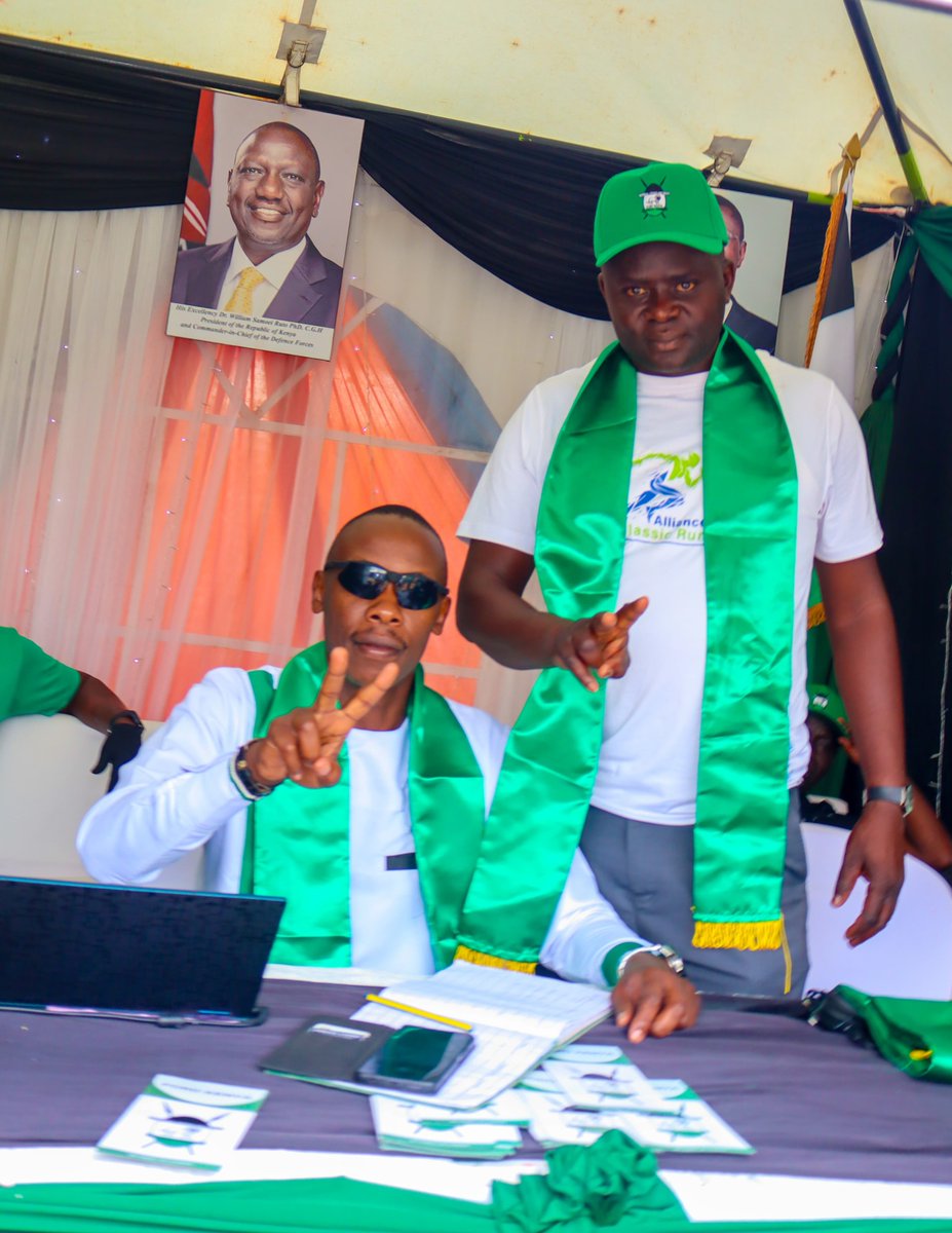 ojamab's tweet photo. Visited the Ford Kenya Party stand at the People’s Dialogue Festival at Uhuru Park today to engage wananchi and share our vision for a stronger, united Kenya.

Glad to be joined by Deputy Party Leader Millicent Abudho.

The conversation continues. The movement grows. 🦁✌️ https://t.co/W79tCXnEbQ
