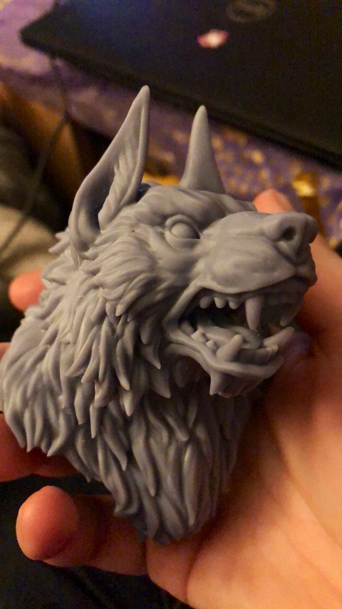 ThirdDepth3DP's tweet photo. First print on my Anycubic Photon Mono M7 Pro and the detail is incredible.
Even better — I printed my first Blender-designed base successfully 🌙

Back up and running again!

#3DPrinting #ResinPrinting #Anycubic #PhotonMonoM7Pro #3DPrinted
#CreatorsOfInstagram https://t.co/p5VrCYIuIV