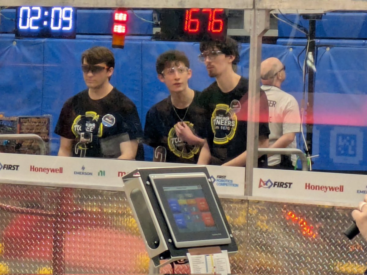 FRC Team 1676 tweet media