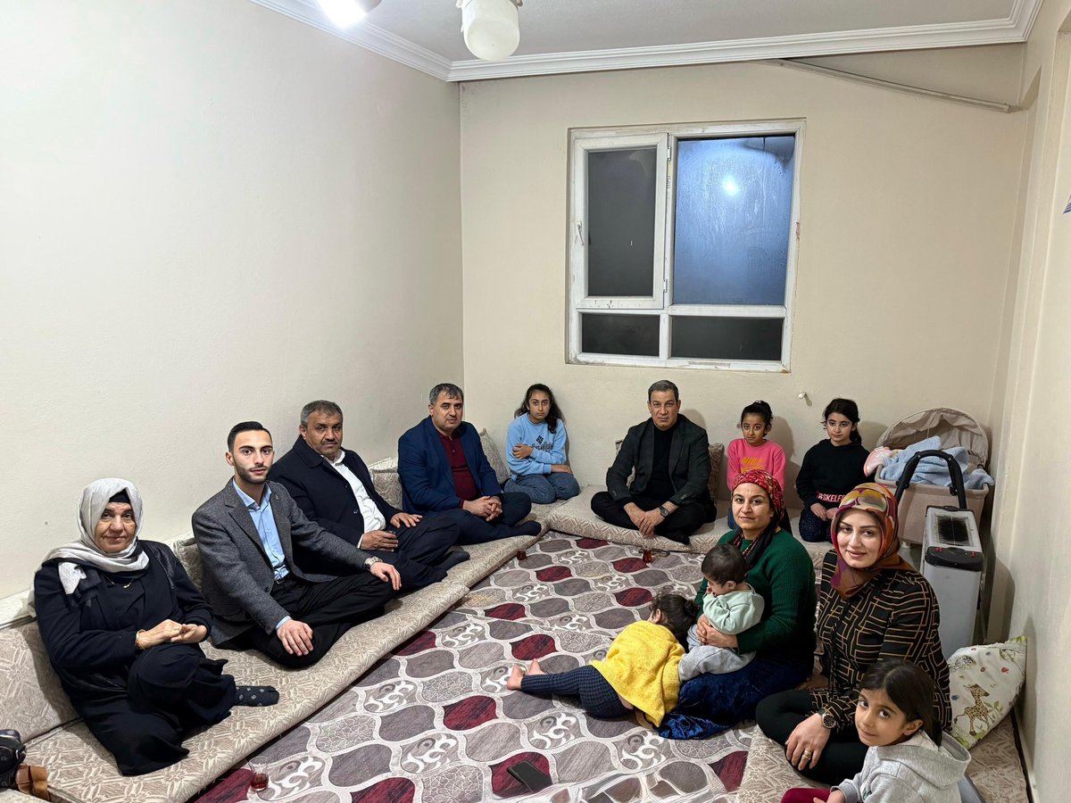 Ramazan Ayı’nın Bereketini Paylaşmaya Devam Ediyoruz.🌙

Ramazan ayının rahmeti, bereketi ve kardeşlik ikliminde, hemşehrilerimizin gönül sofralarına konuk olduk. Hasbihal ettik, kendilerine teşekkür ederiz 
<a href="/tugbaisikercan/">Tuğba IŞIK ERCAN</a> <a href="/ZehraAy063/">Zehra AY</a> <a href="/mustafayavvuz/">Mustafa Yavuz</a> <a href="/Muhametaliates/">Muhamet Ali Ateş</a>