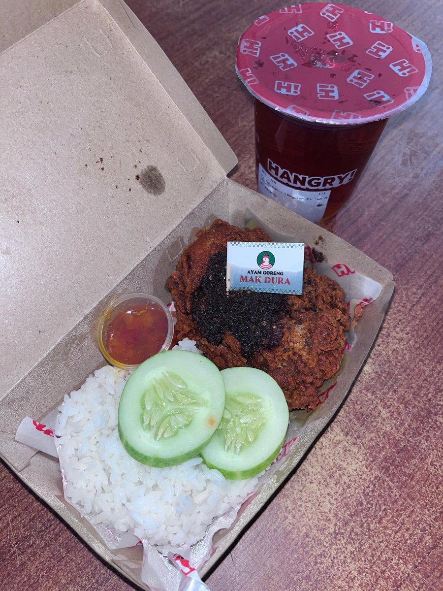 nayla 𖹭.ᐟ tweet media