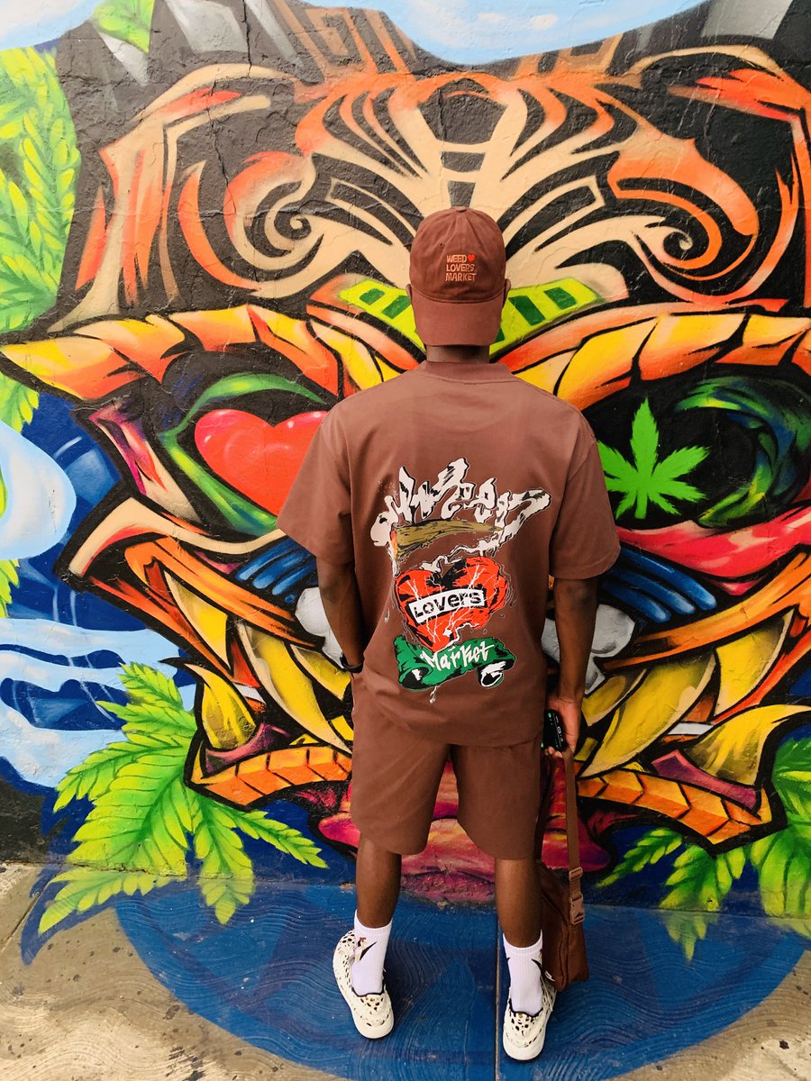 Weed Lovers Market tweet media