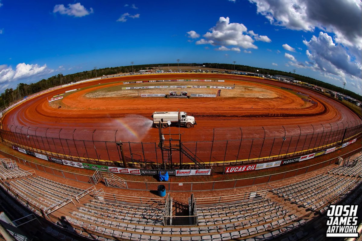 Golden Isles Speedway tweet media