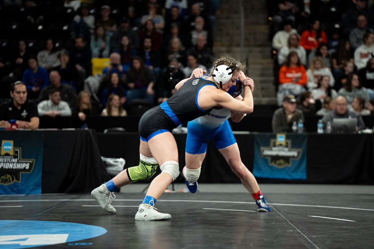 GVSU Women's Wrestling tweet media