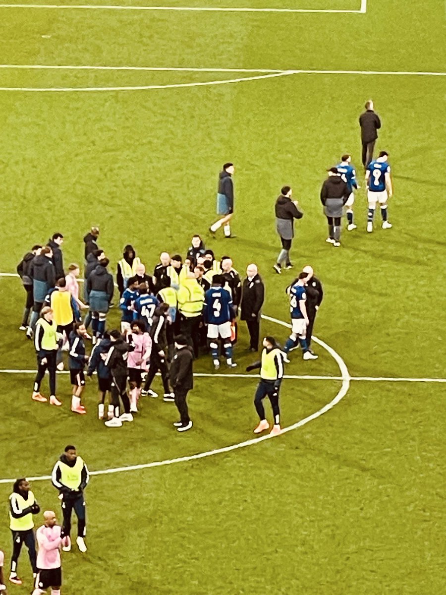 Ben Probes tweet media